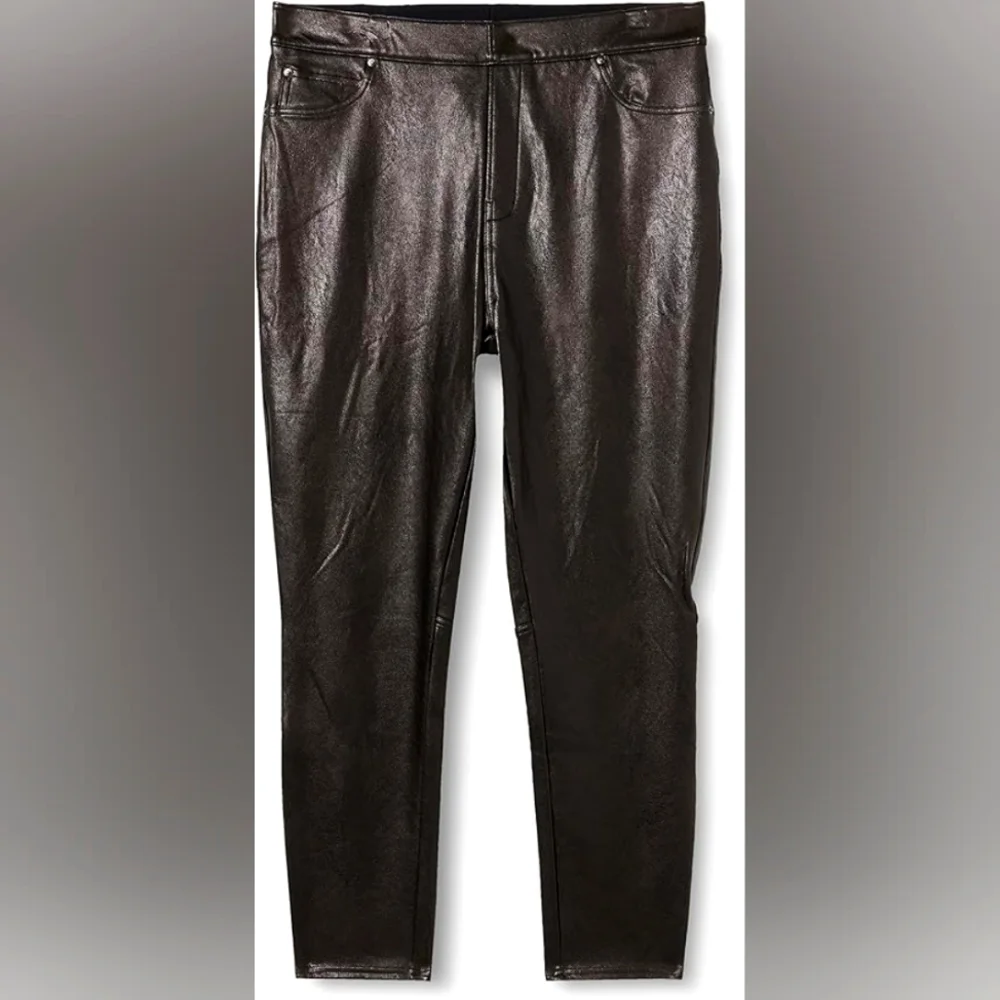 EUC Spanx Leather Like Skinny Ankle Large Pants LP